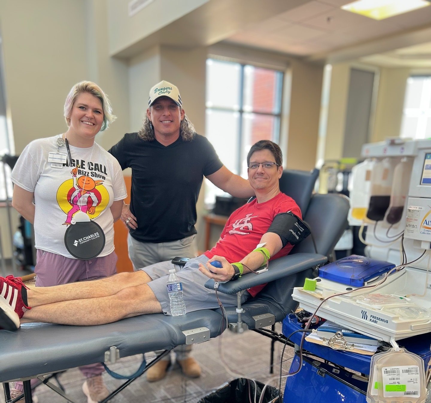 DARDENNE CREEK CAMPUS HOSTS A BLOOD DRIVE